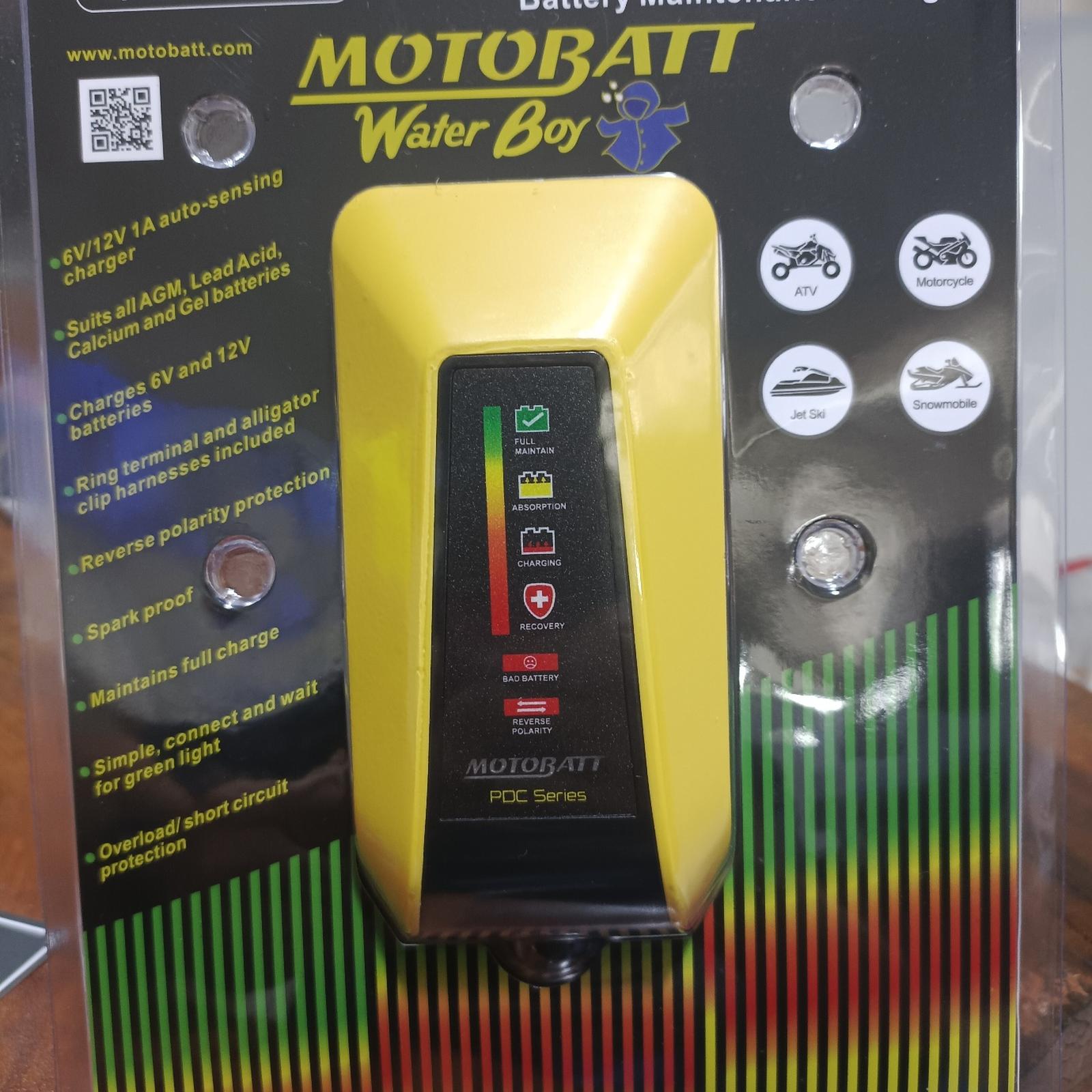 Aki Battery Maintenance Charger Motor