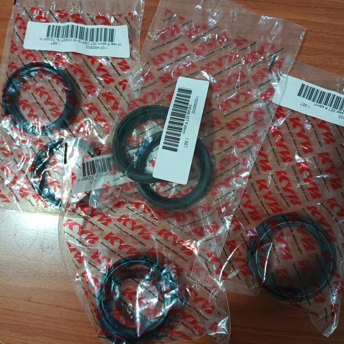 Oil Seal Fork Suspension KYB 48 Original