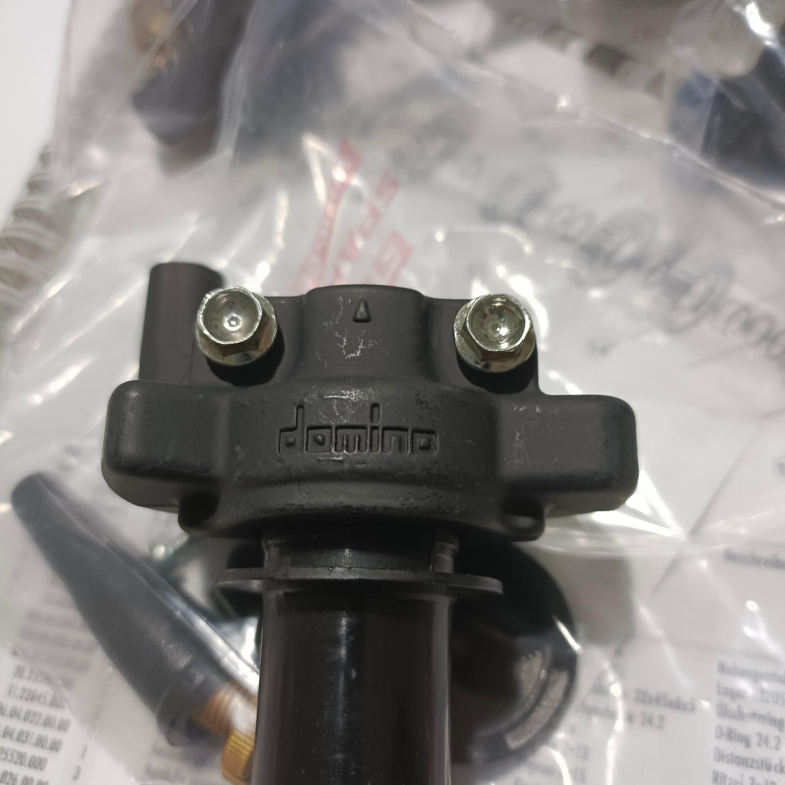 Throttle Gas Asli Domino Italy Bahan Besi OEM Beta RR