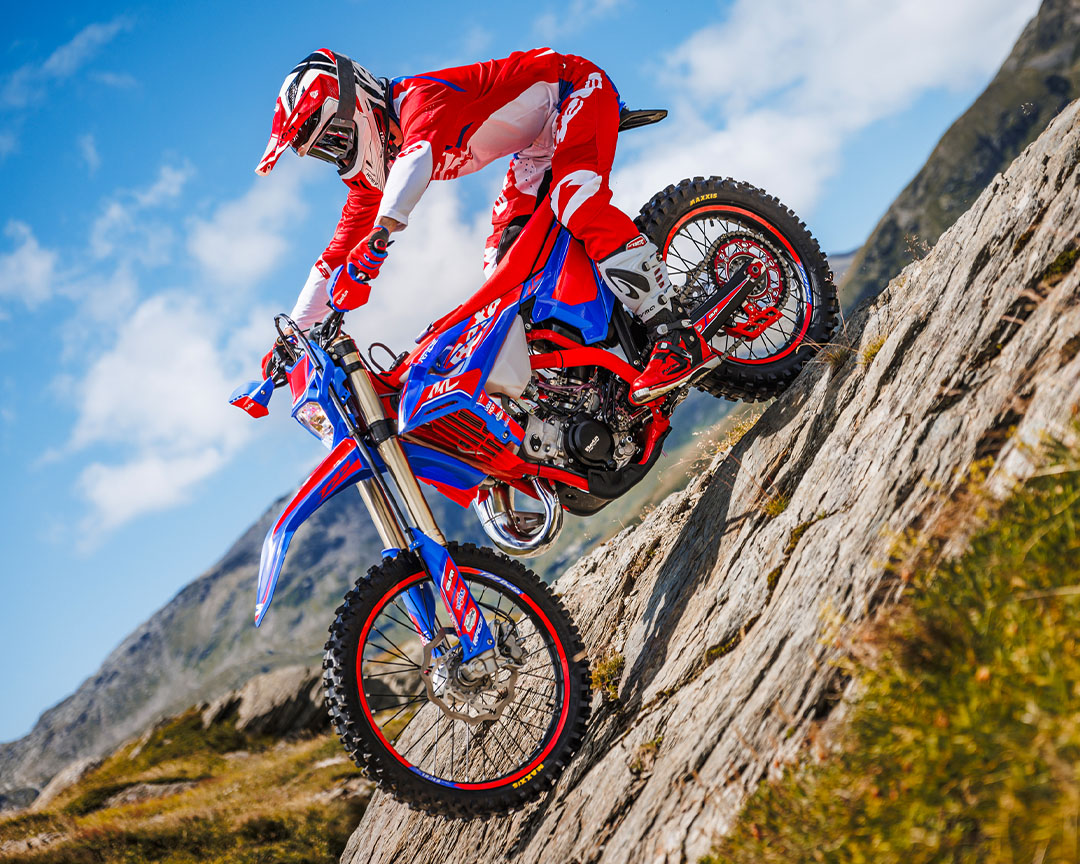Racing suspension