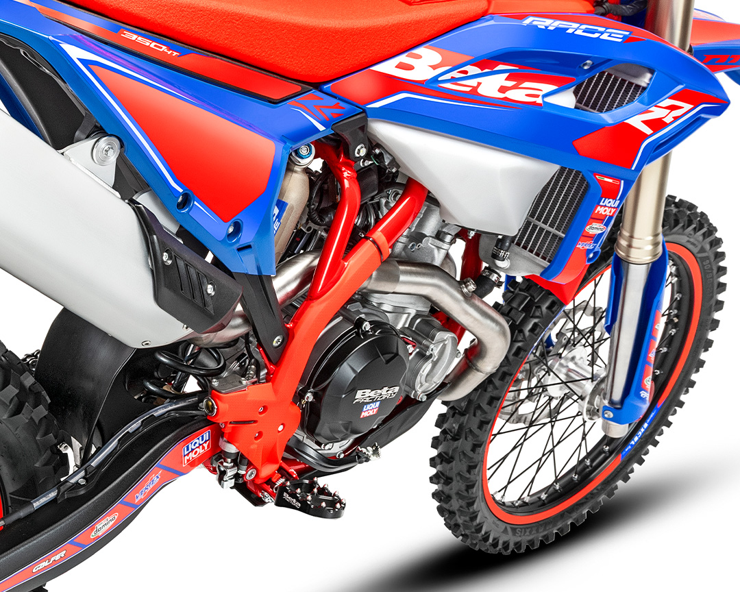 Compact and lightweight frame
