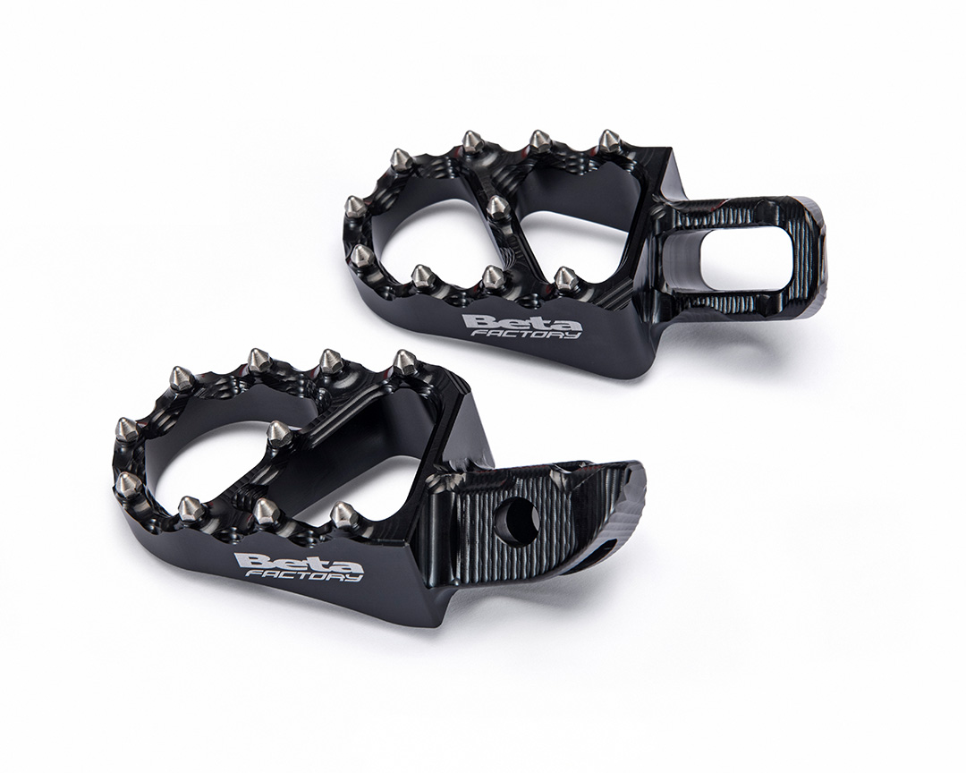Ergal footpegs